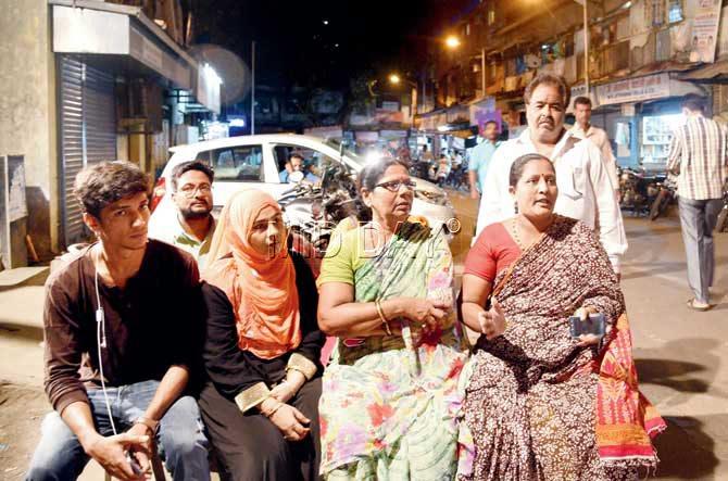 Members of the Kamathipura Vyapari and Rehvaasi Ekta Committee, set up in November 2015, have been patrolling the area to make sure sex workers do not bring business to the streets. “Because of them, our children find it difficult to go about the area,” says Rehana Asif Shaikh, president second from left. Pic/Suresh Karkera
