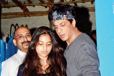 Doting dad! Shah Rukh Khan's dinner outing with daughter Suhana