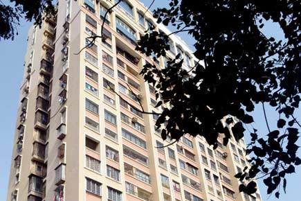 Flats of Mumbai's Mallyas, priced at Rs 15.25 crore, up for grabs