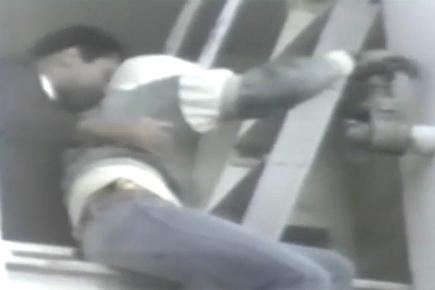 Watch video: Muhammad Ali stops man from committing suicide