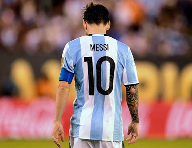 Lionel Messi bids goodbye to international football