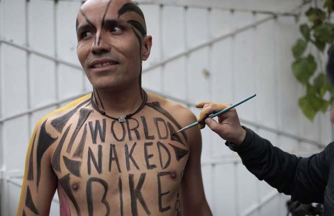 Photos: Nude cyclists at the World Naked Bike Ride in Mexico