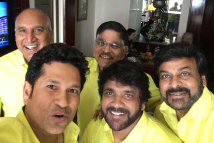 Check out Sachin Tendulkar's awesome 'star power' in this selfie