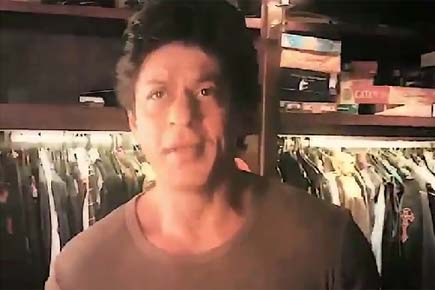 How 'tweet': SRK posts video thanking 20 million Twitter followers 