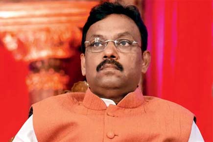 Along with test results, SSC students get 'message' from Vinod Tawde