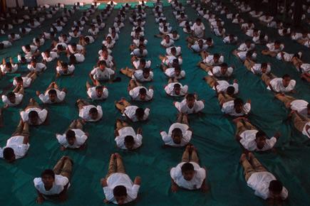 Union Minister takes part as Himachal Pradesh mark International Yoga Day