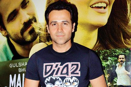Emraan Hashmi wants fans to choose the cover of his book