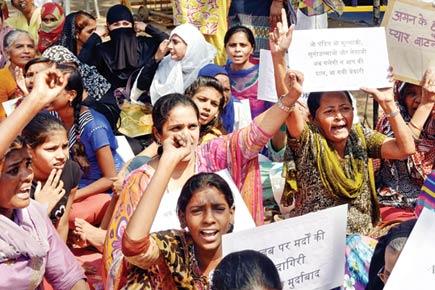 Rally held in Mumbai over women being barred from places of worship