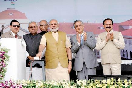 PM Narendra Modi slams Congress, lauds Bihar CM Nitish Kumar