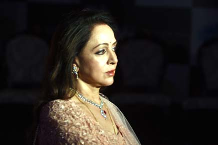 Hema Malini regrets missing Sri Sri Ravi Shankar's culture fest
