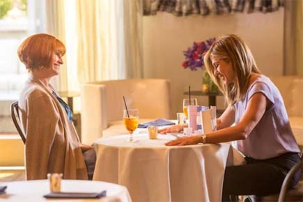 Watch trailer: Julia Roberts, Jennifer Aniston and Kate Hudson in 'Mother's Day'