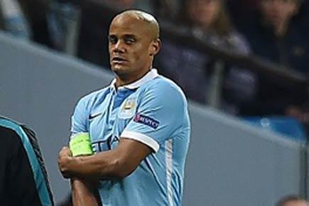 Manchester City captain Vincent Kompany out for at least one month