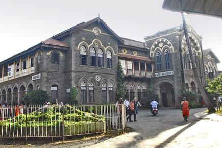 Pune: NCP MLA manhandled as ABVP, NCP workers clash at Fergusson College