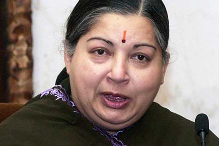 Leaders visit hospital to enquire about Jayalalithaa's health