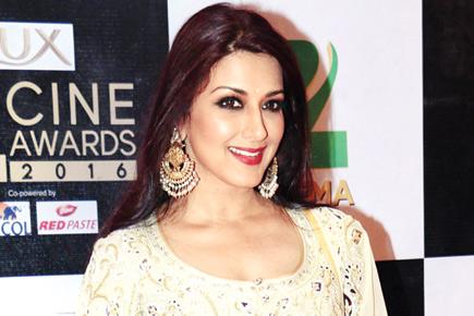 Sonali Bendre to do a talk show on parenting