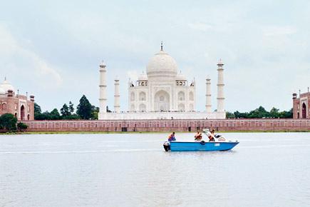 'Missing' Taj Mahal pinnacle is being repaired: ASI