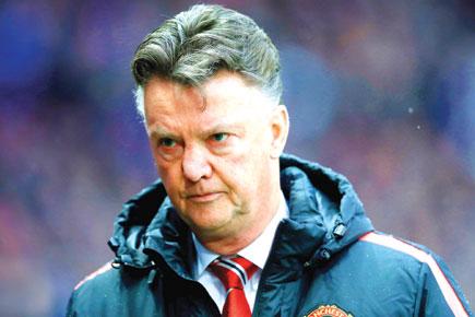 EPL: Louis van Gaal calm as Manchester United close in on top four