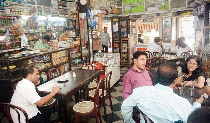 Cafe Colony at Dadar East. PIC/Sayeed Sameer Abedi