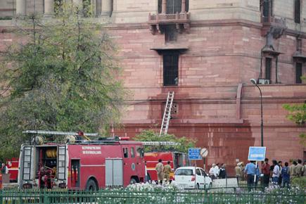 Delhi: Fire breaks out in South Block, no casualties