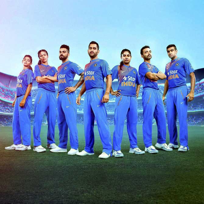 (L-R) Harmanpreet Kaur, Shubhlakshmi Sharma, Virat Kohli, MS Dhoni, Mitali Raj, Ajinkya Rahane and R. Ashwin in the Indian kit for ICC?World T20 Championships 2016. The Indian men’s and women’s cricket teams will take the field in the upcoming World Twenty20 Championships wearing brand new kits which were unveiled by Nike ahead o the World T20 in 2016. Pic/PTI 