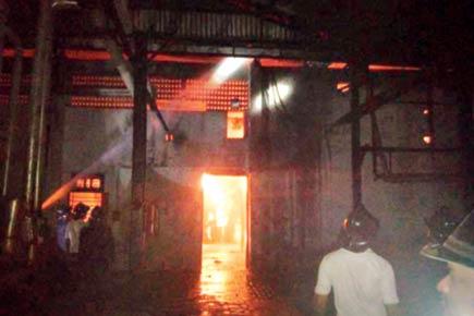 Eight workers hurt as Taloja tarmac factory catches fire
