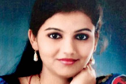 Mumbai: 21-year-old girl found dead at Aksa Beach