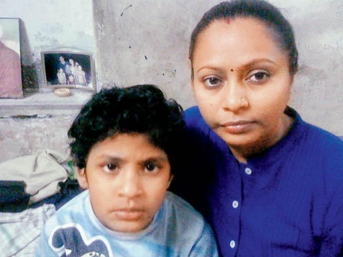 Ishaan with his mother Manisha Patel