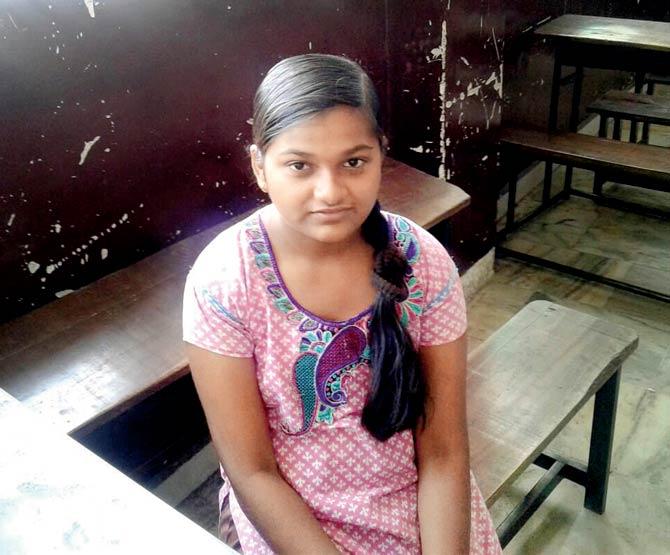 A student of Khamkar School in Badlapur, Pragati was a bright child. She left her house on Monday at around 2 pm to go to her coaching institute for last minute SSC tips