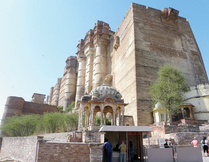 The majestic Ahhichatragarh Fort in Nagaur. Pics/Probal Mitter