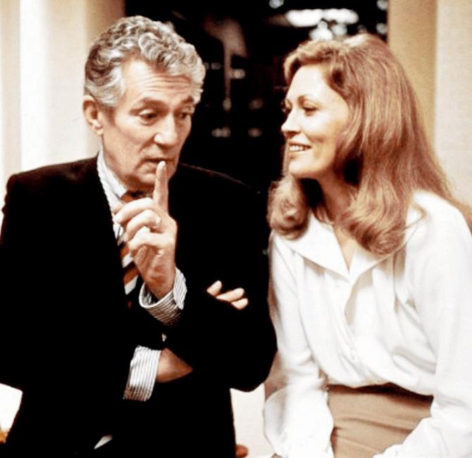 Peter Finch and Faye Dunaway in Network.  pic courtesy/www.instagram.com/fabulousfayedunaway