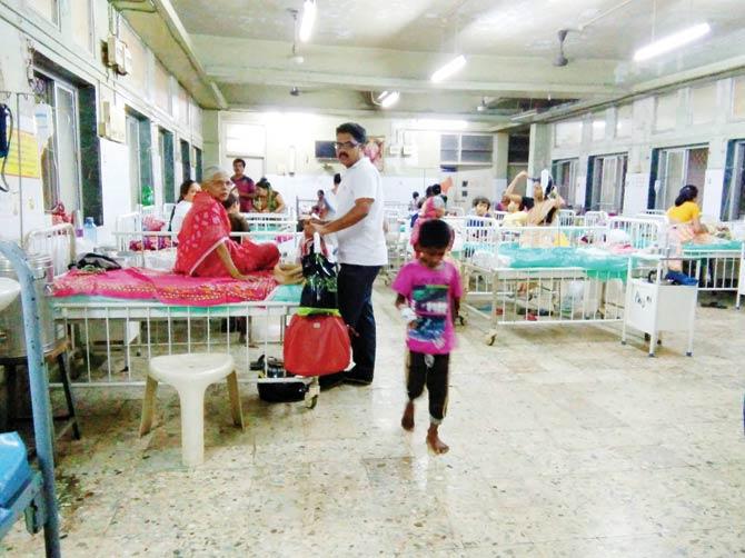 The 25-bed paediatric ward at Shatabdi hospital is gearing up for an  increase in respiratory complaints among children living in the area