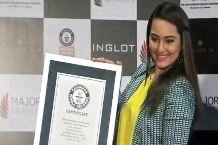 Sonakshi Sinha enters Guinness Book of World Records!