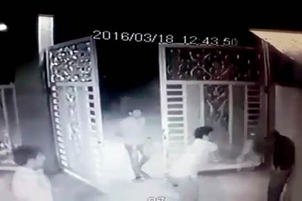 Thane: Police hunt for trio who hit watchman with table fan and thrashed him