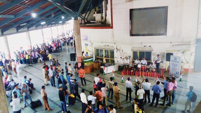 The band performing at Margao station over the weekend as people waiting for the Konkan Kanya watch. PIC/ Baban Ghatge