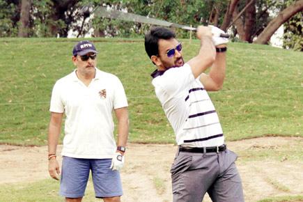 WT20: MS Dhoni, Ravi Shastri hit the golf course ahead of Australia clash