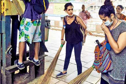 Wilson College adopts railway station in south Mumbai under cleanliness campaign