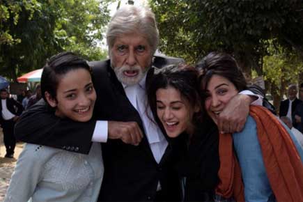 Clicked! Big B and Taapsee Pannu on the sets of 'Pink'