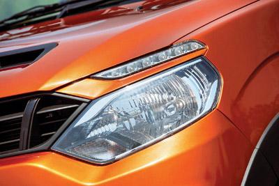 LED daytime running lamps over the headlamps are distinctive