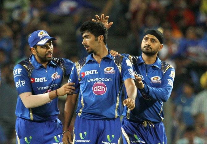 Mumbai Indians players celebrates the wicket of Rising Pune Supergiants player Steven Smith during the IPL T20 match between the Rising Pune Supergiants and the Mumbai Indians at the Maharashtra Cricket Association