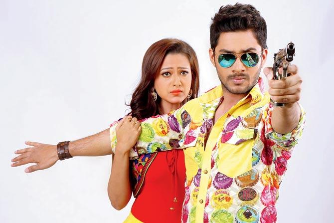 Madalsa Sharma and Yogesh Kumar feature in Dil Sala Sanki