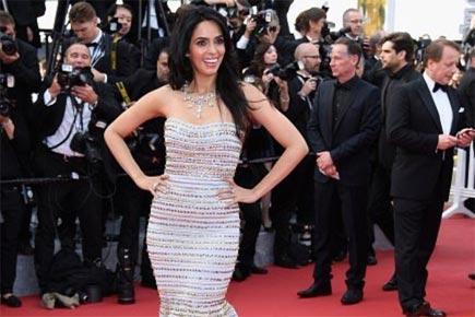 Cannes 2016: Mallika Sherawat stuns at the red carpet of opening ceremony