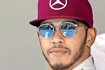 Spanish GP: Lewis Hamilton outpaces Nico Rosberg for pole