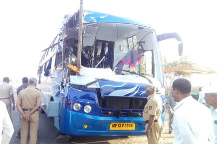 Four killed as bus collides with container near Shirdi
