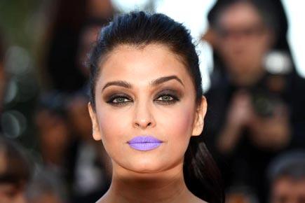 Twitterati mock Aishwarya Rai Bachchan's 'purple lips' at Cannes 2016