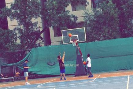 Arjun Kapoor spotted playing basketball for 'Half Girlfriend'