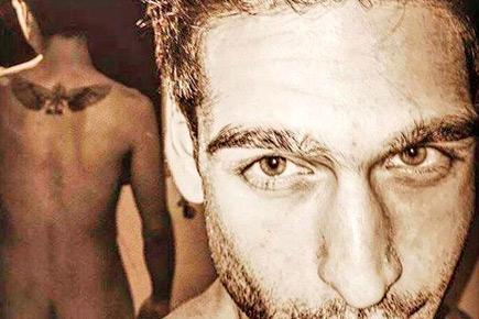 Did Siddharth Mallya delete his butt naked photo to avoid controversy?