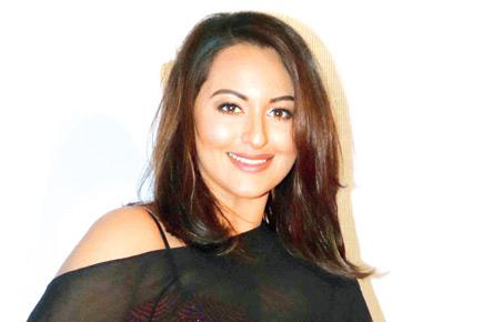 Sonakshi Sinha to act with family only with right script