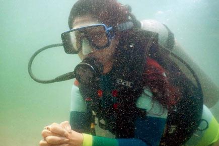 Tanishaa Mukerji indulges in underwater thrills in Goa