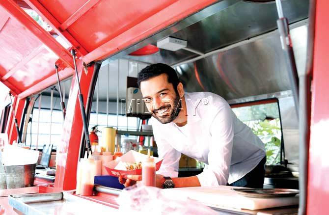 Ashish Sajnani of the Bombay Food Truck. Pic/Suresh KK