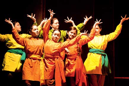 Stories on stage through Indian classical dance with western shades